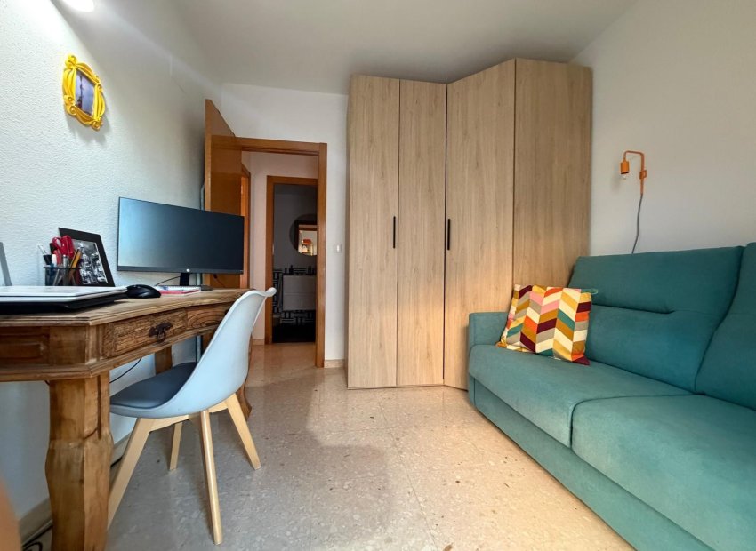 Odsprzedaż - Apartamento - Elche - Zona Deportiva-Nuevo Altabix