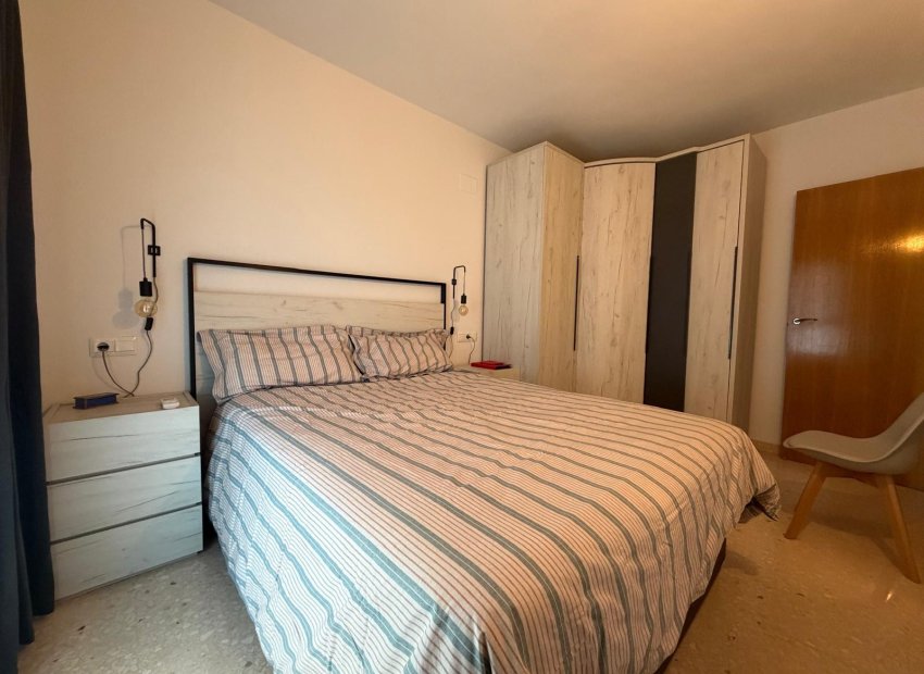 Odsprzedaż - Apartamento - Elche - Zona Deportiva-Nuevo Altabix