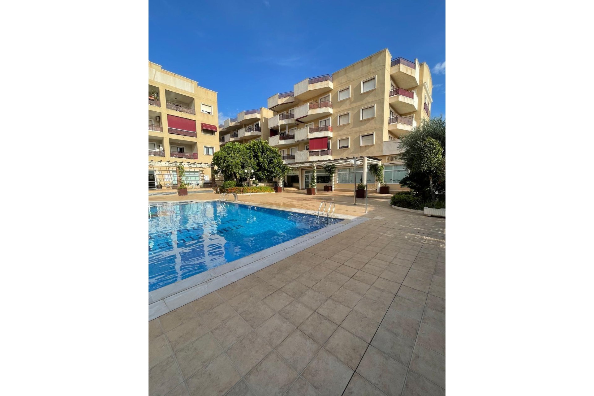 Odsprzedaż - Apartamento - Orihuela Costa - Campoamor