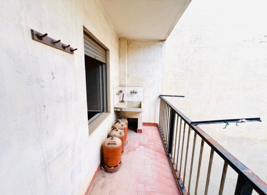 Odsprzedaż - Apartamento - Santa Pola - Santiago bernabeu