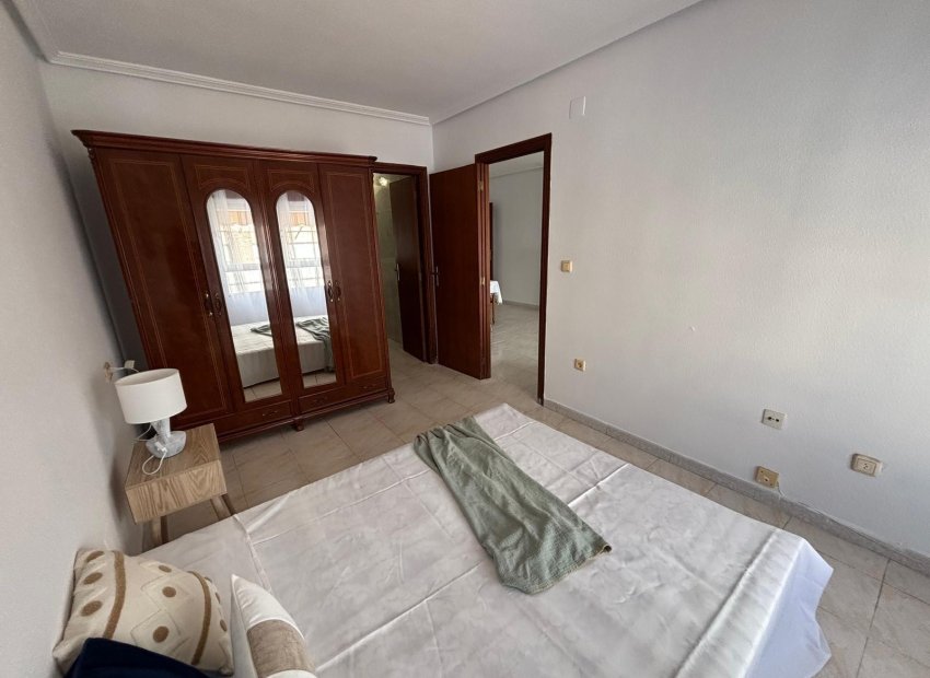 Odsprzedaż - Apartamento - Torrevieja - Centro