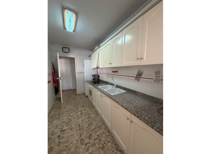 Odsprzedaż - Apartamento - Torrevieja - Centro