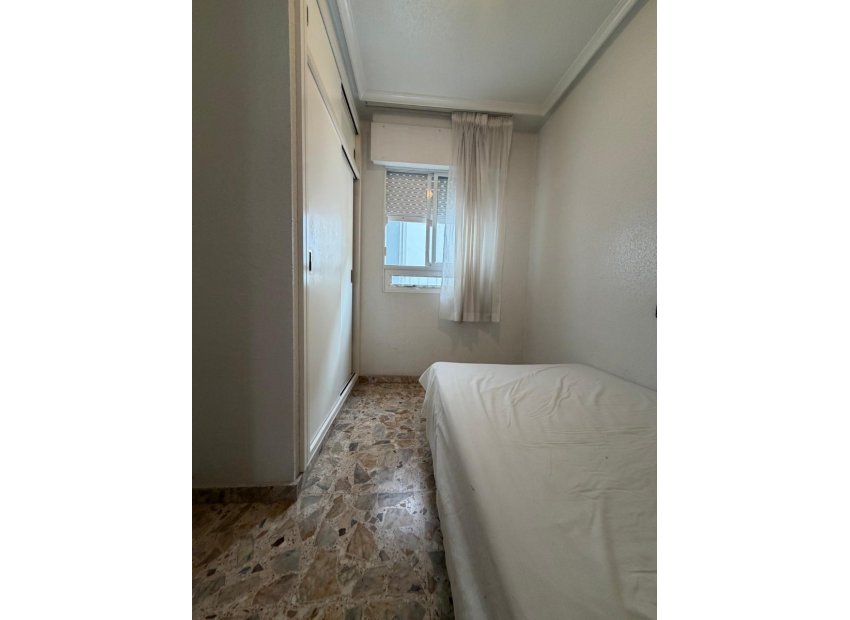 Odsprzedaż - Apartamento - Torrevieja - Centro