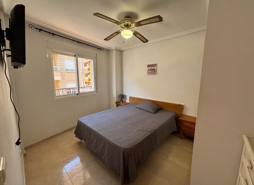Odsprzedaż - Apartamento - Torrevieja - Centro