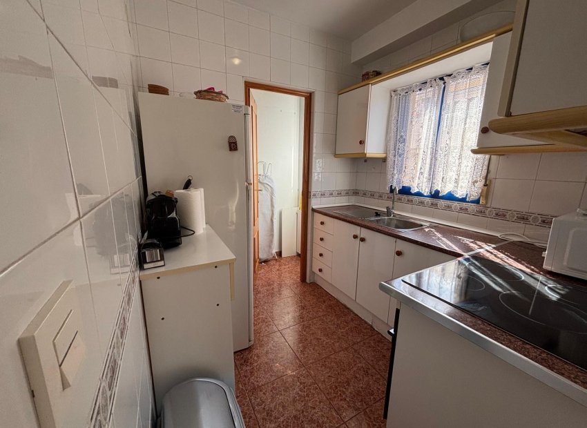 Odsprzedaż - Apartamento - Torrevieja - Playa de los Locos