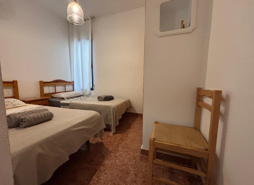 Odsprzedaż - Apartamento - Torrevieja - Playa de los Locos