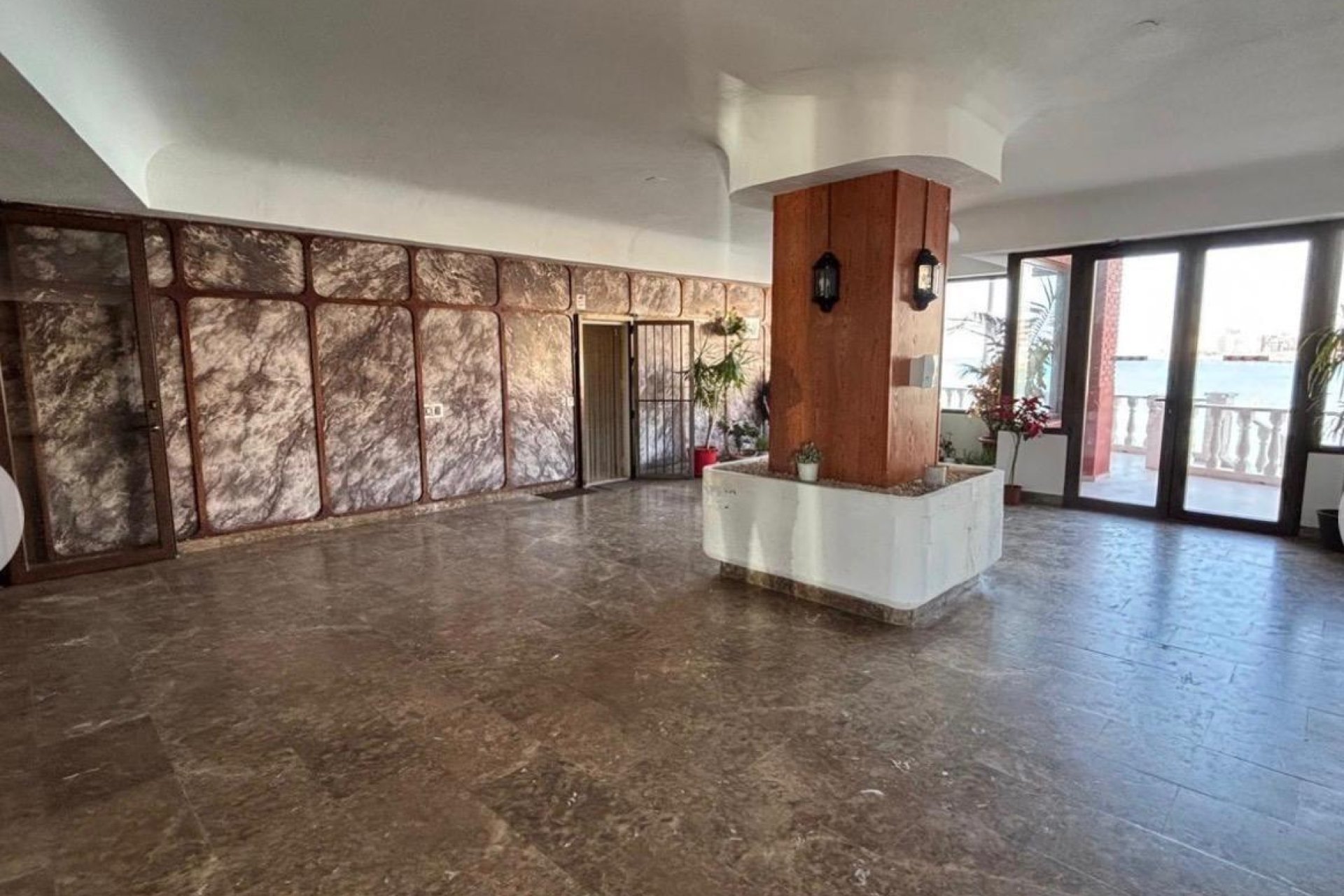 Odsprzedaż - Apartamento - Torrevieja - Playa de los Locos