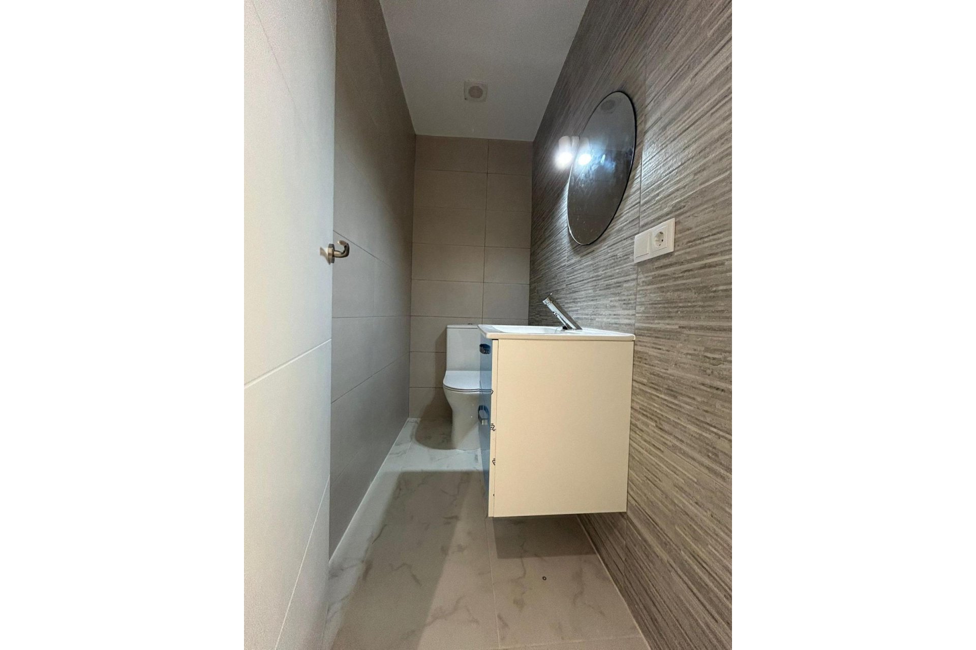 Odsprzedaż - Apartamento - Torrevieja - torrevieja