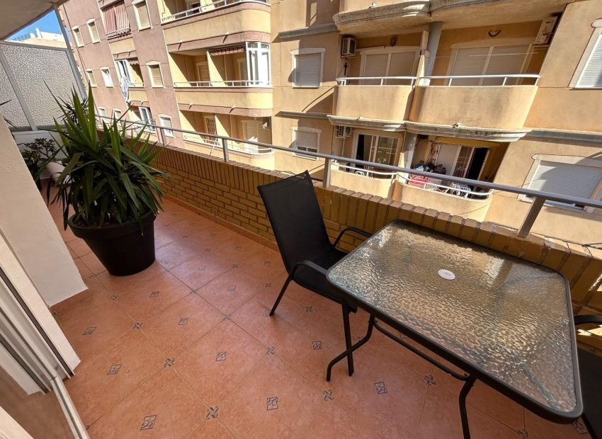 Odsprzedaż - Apartamento - Torrevieja - torrevieja
