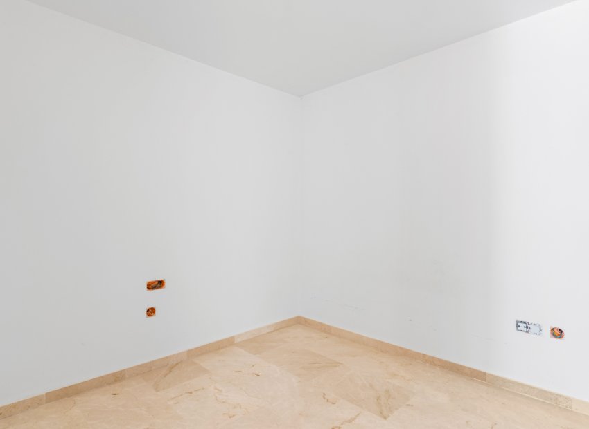 Odsprzedaż - Apartment - Altea