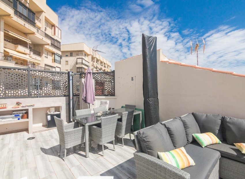 Odsprzedaż - Bungalow - Arenales del Sol - Zona paseo maritimo