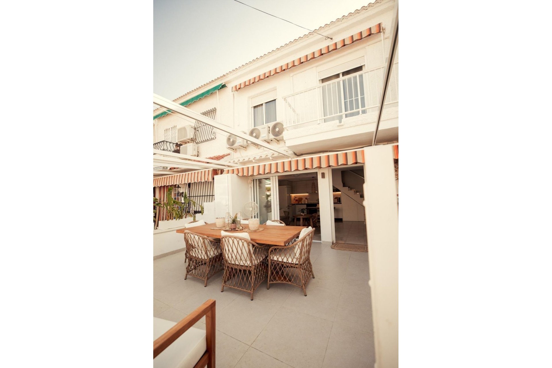 Odsprzedaż - Bungalow - Santa Pola - Playa Lisa