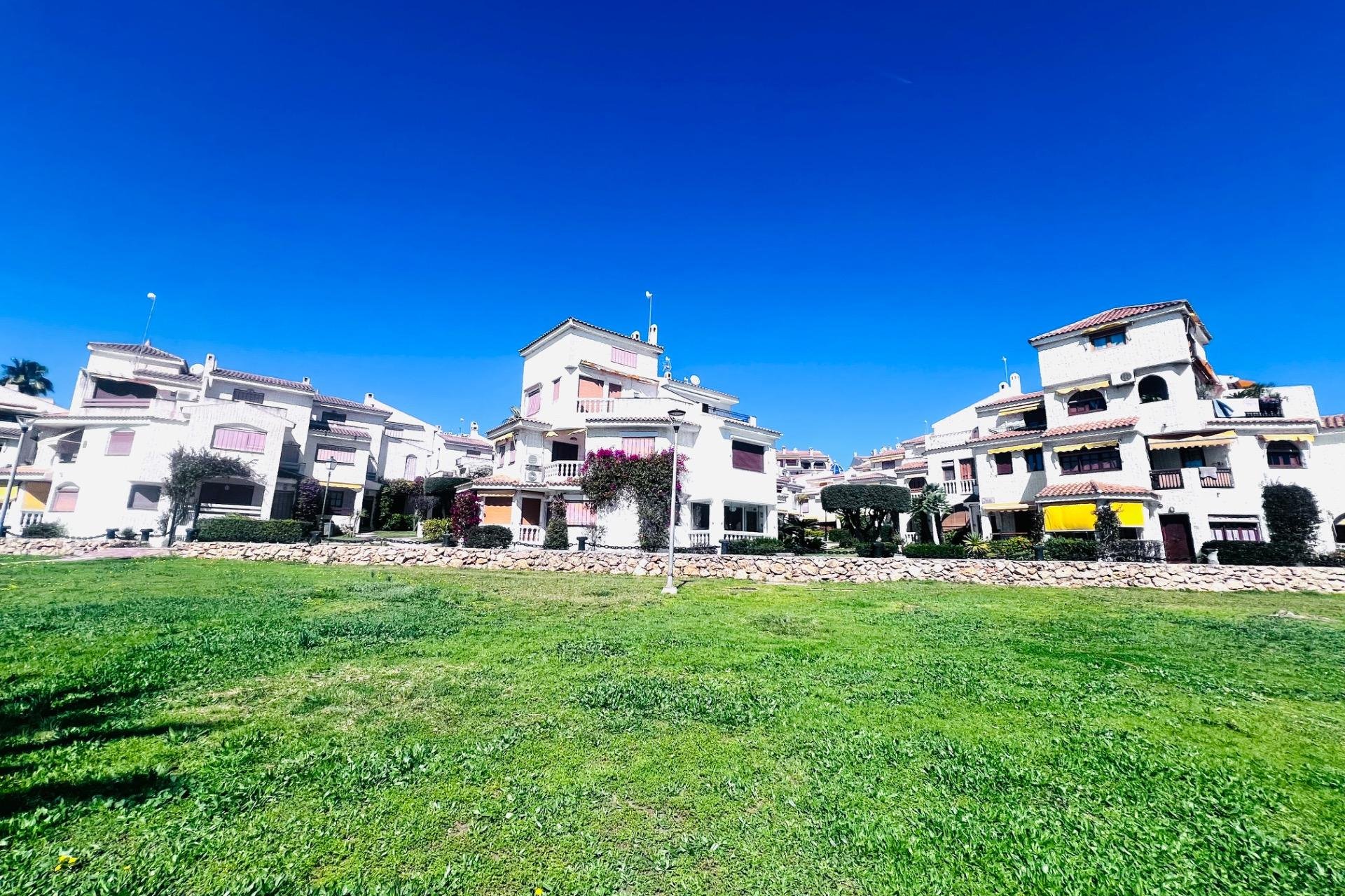 Odsprzedaż - Bungalow - Santa Pola - Varadero