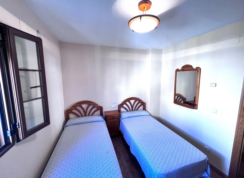 Odsprzedaż - Bungalow - Santa Pola - Varadero