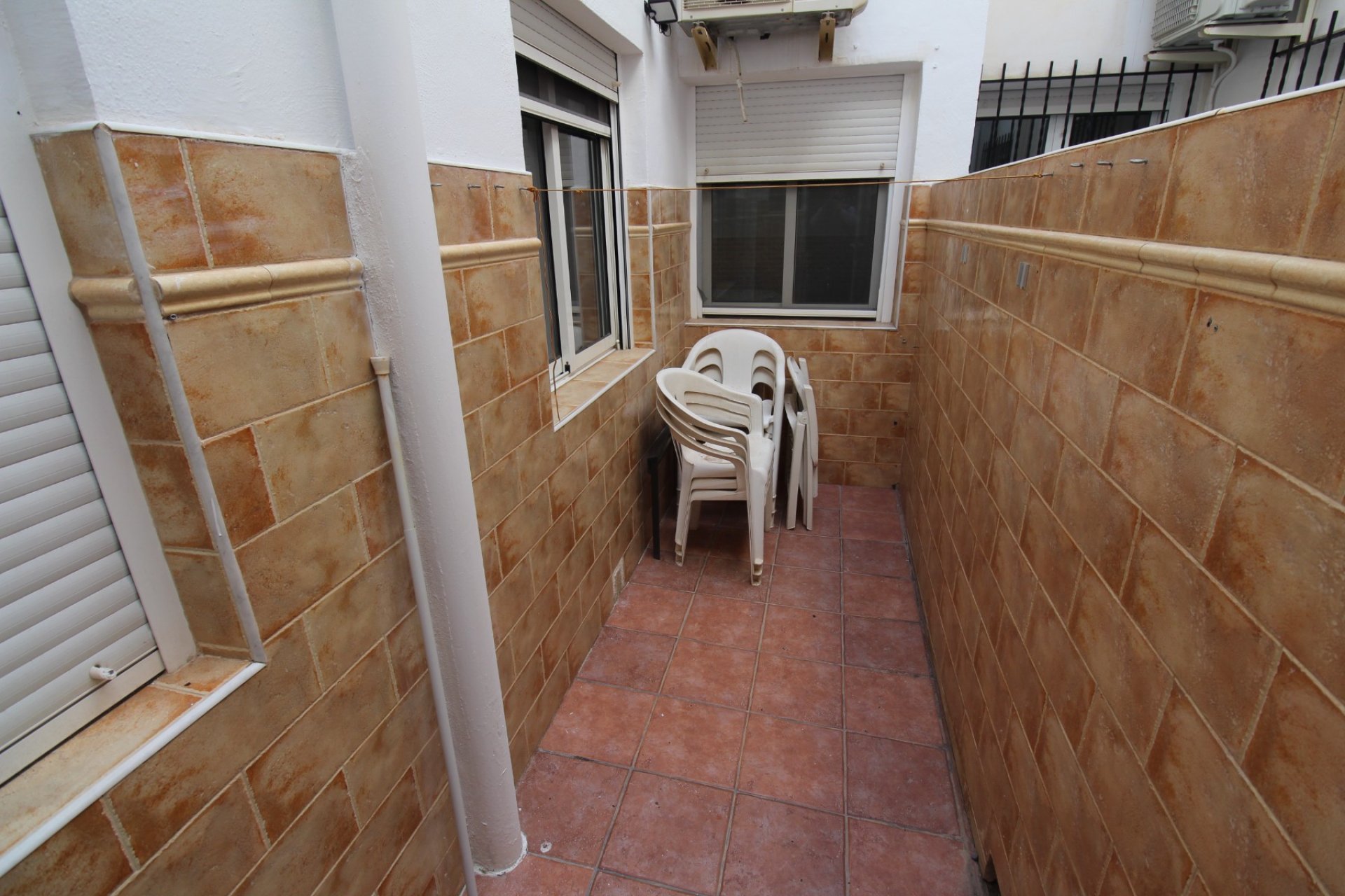 Odsprzedaż - Bungalow - Torrevieja - PLAYA DE LOS LOCOS