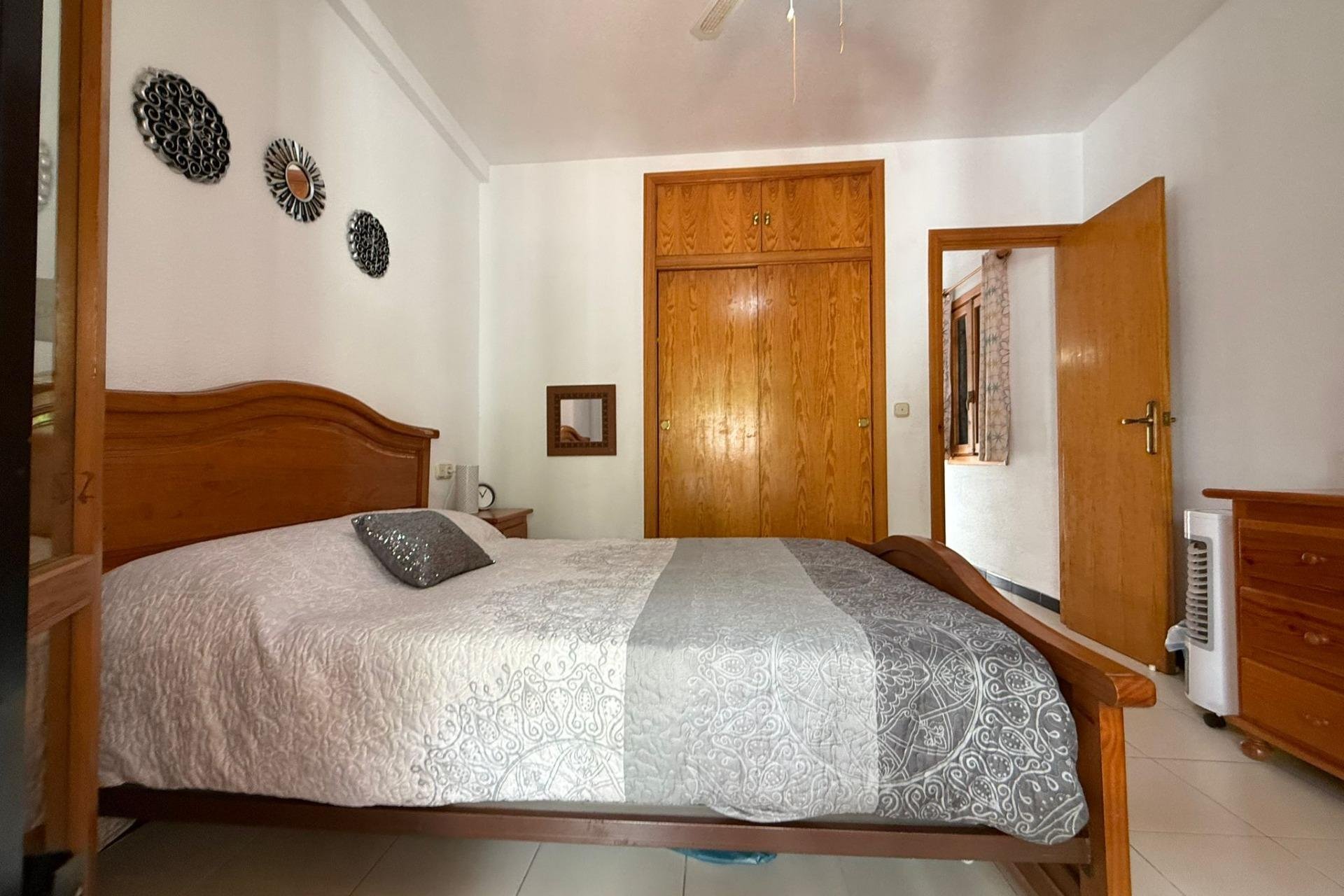 Odsprzedaż - Bungalow - Torrevieja - Torreblanca