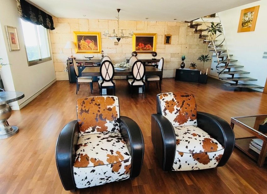 Odsprzedaż - Daszek - Elche - Centro