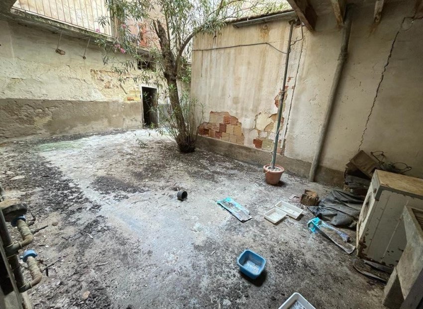 Odsprzedaż - Edificio - Elche - Centro