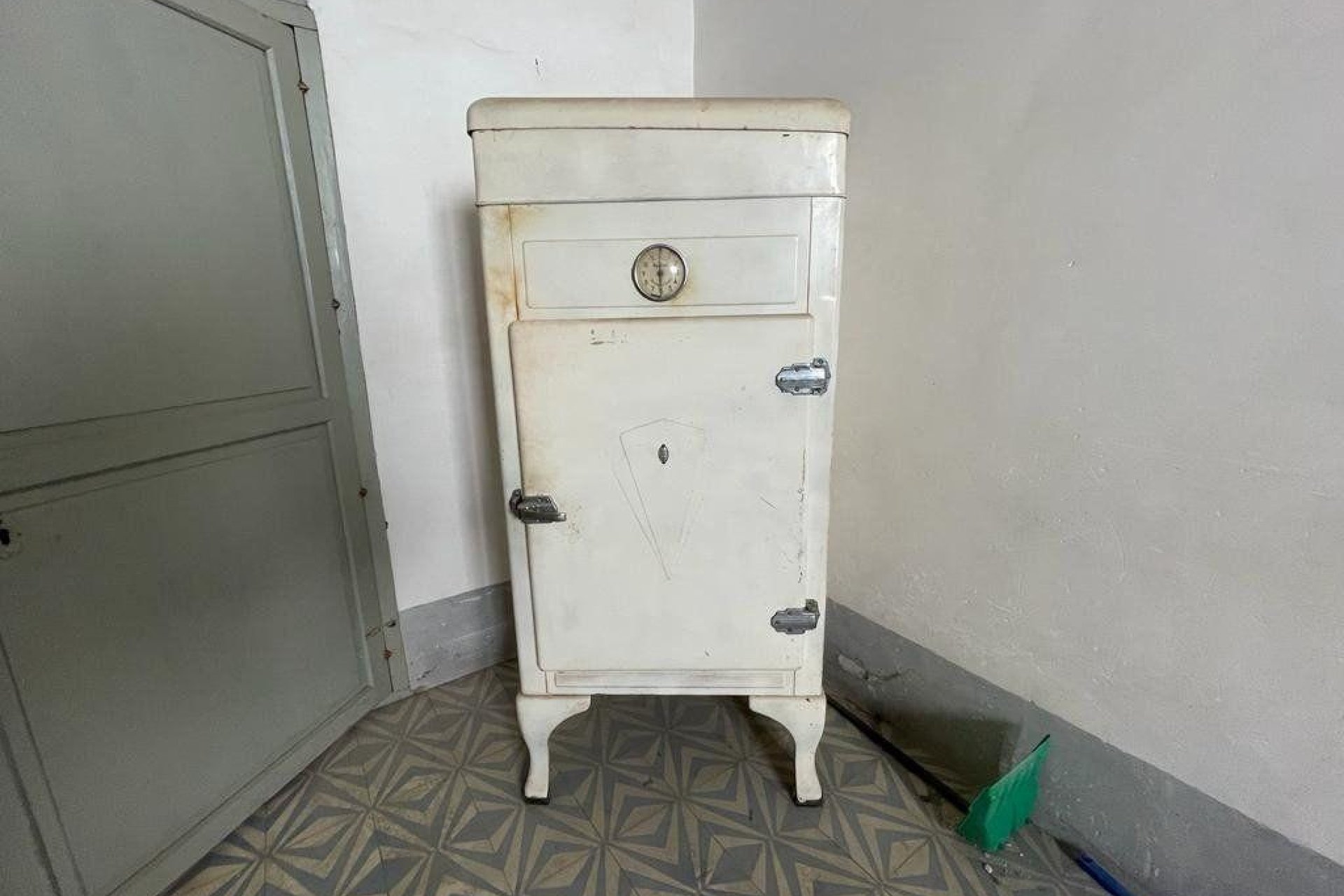 Odsprzedaż - Edificio - Elche - Centro