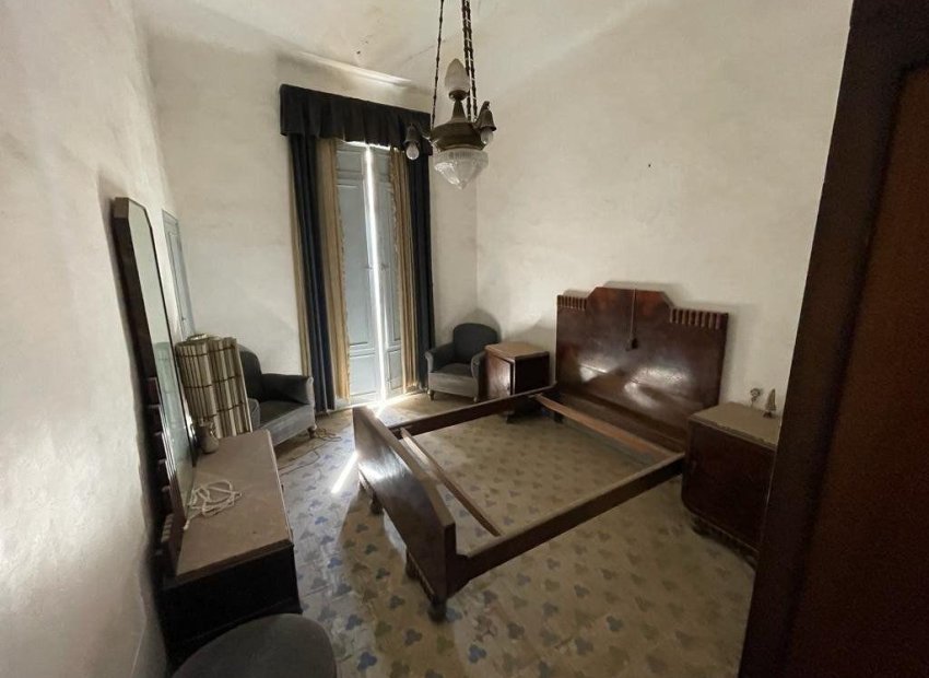 Odsprzedaż - Edificio - Elche - Centro