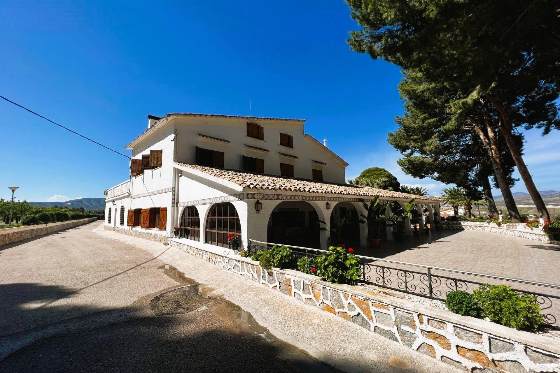 Odsprzedaż - Finca rústica - Monovar - Monover - Beties