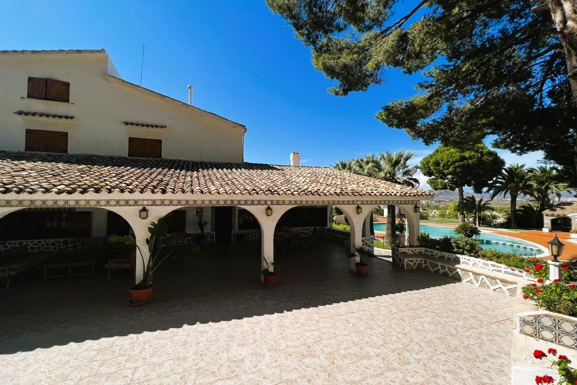 Odsprzedaż - Finca rústica - Monovar - Monover - Beties