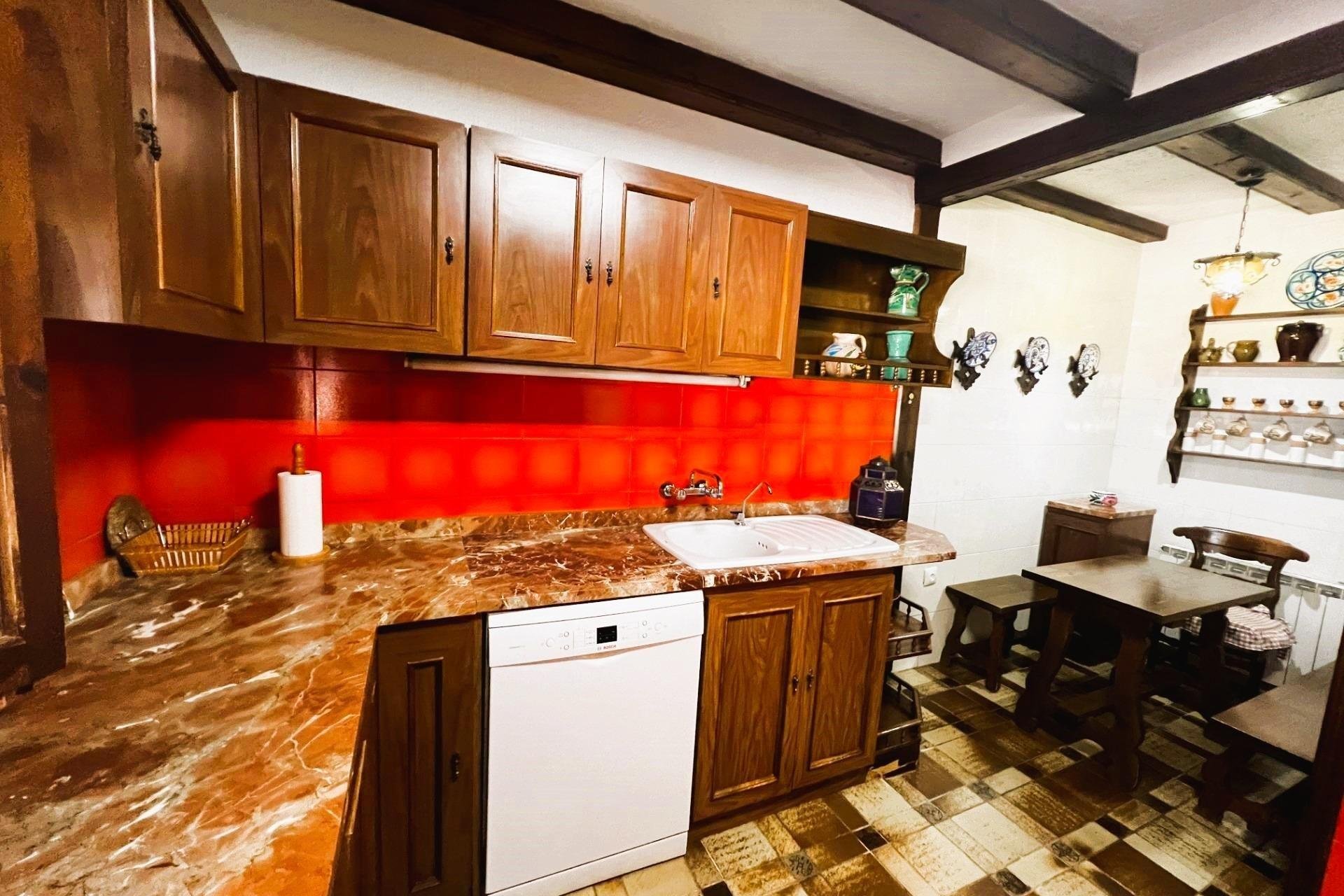 Odsprzedaż - Finca rústica - Monovar - Monover - Beties