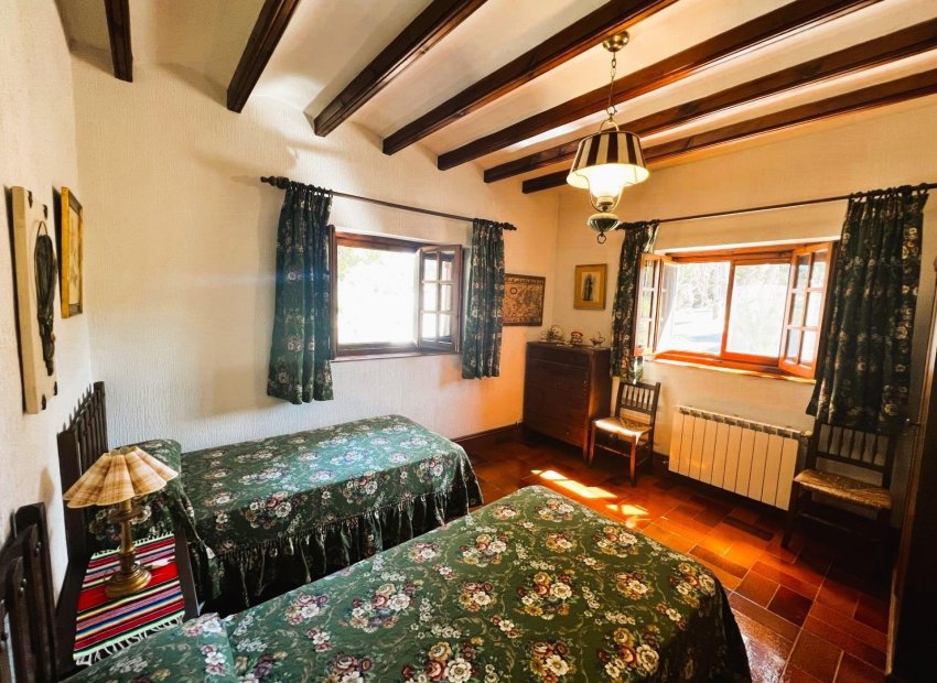 Odsprzedaż - Finca rústica - Monovar - Monover - Beties