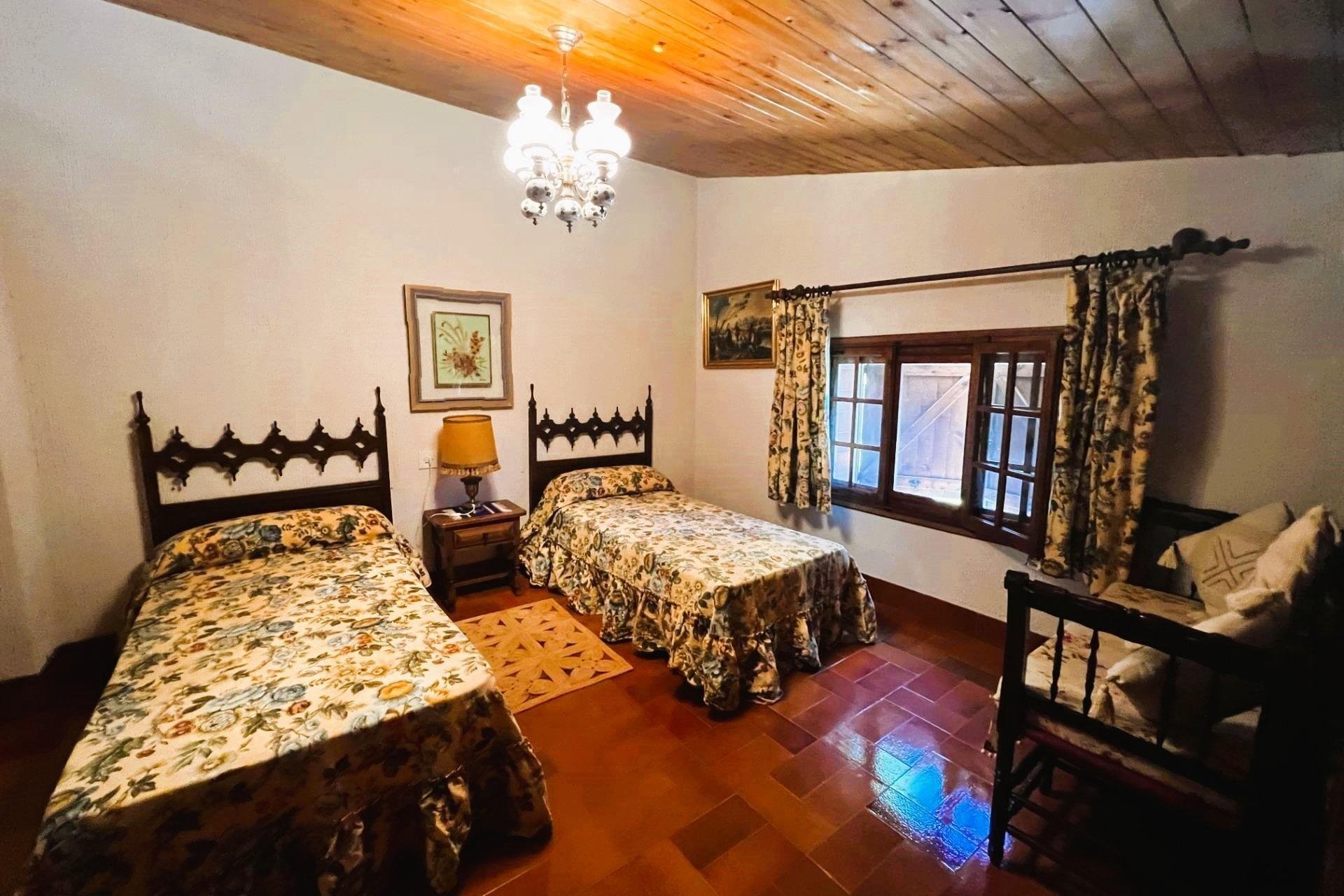 Odsprzedaż - Finca rústica - Monovar - Monover - Beties