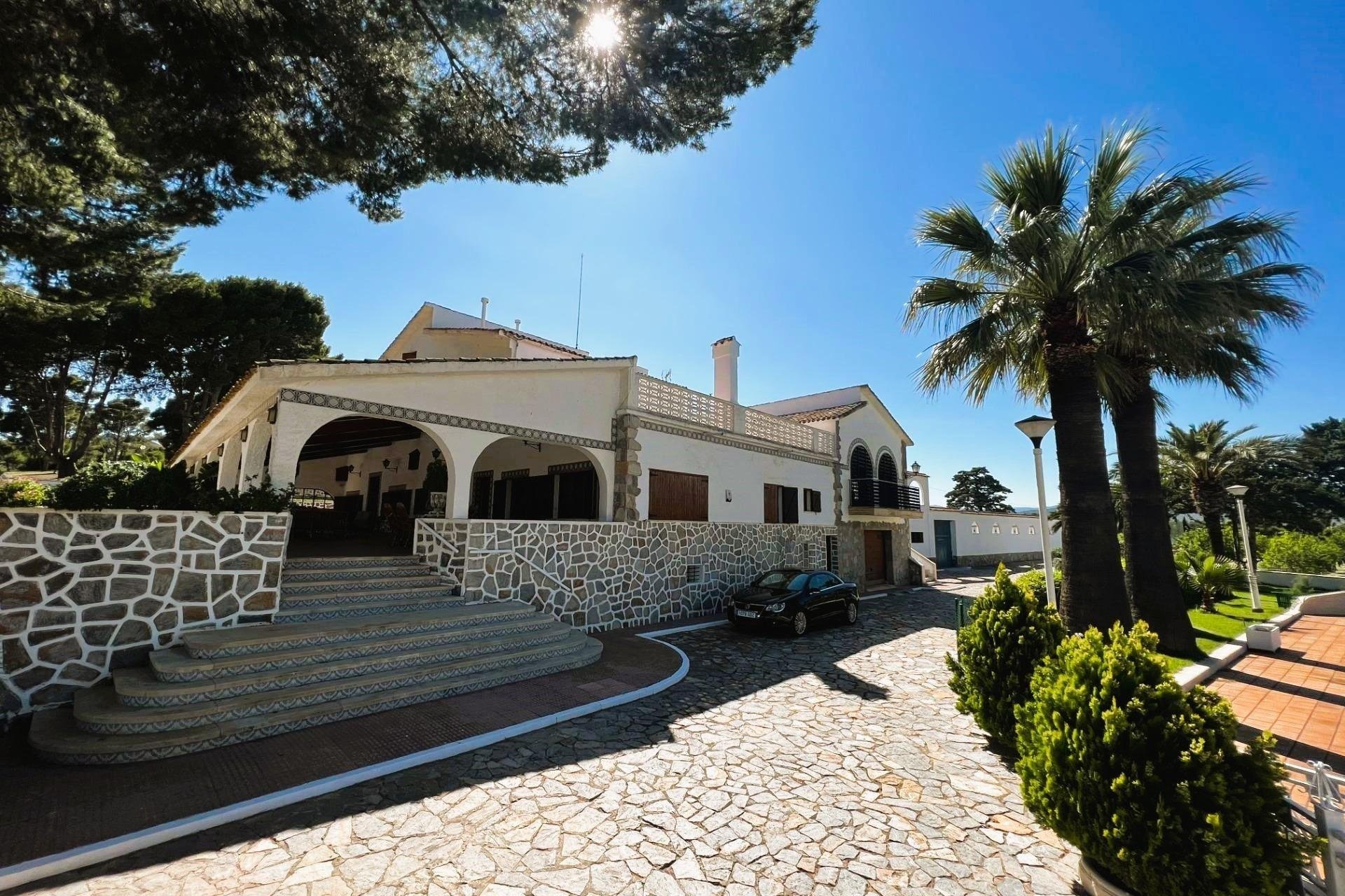 Odsprzedaż - Finca rústica - Monovar - Monover - Beties