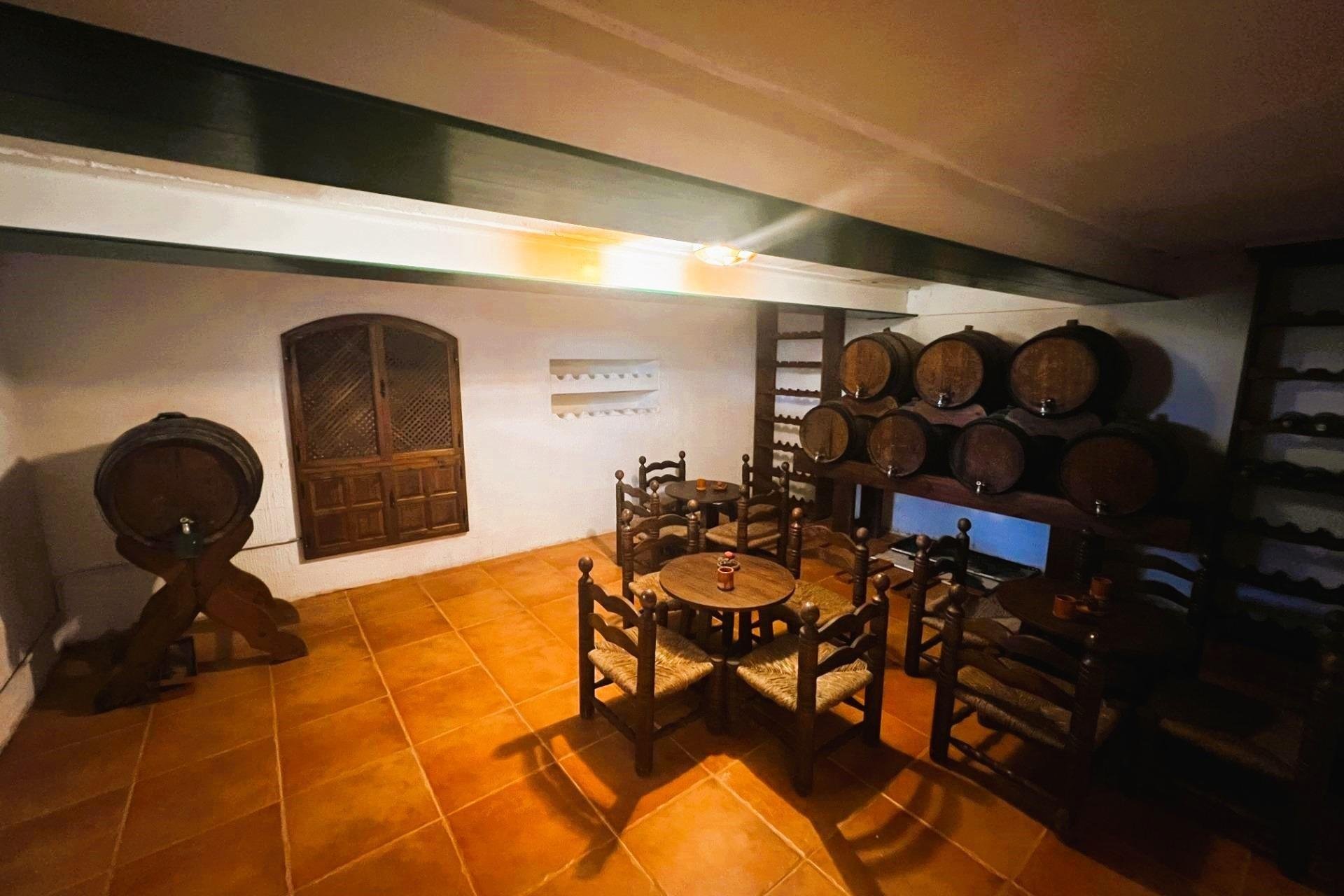 Odsprzedaż - Finca rústica - Monovar - Monover - Beties