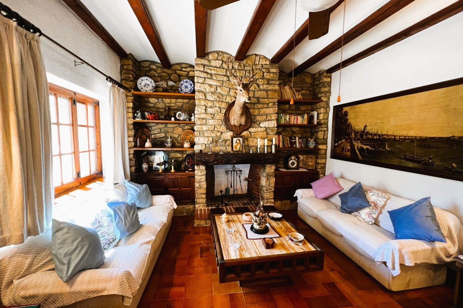 Odsprzedaż - Finca rústica - Monovar - Monover - Beties