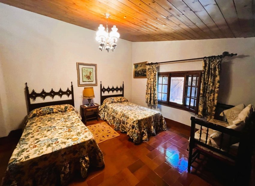 Odsprzedaż - Finca rústica - Monovar - Monover - Beties