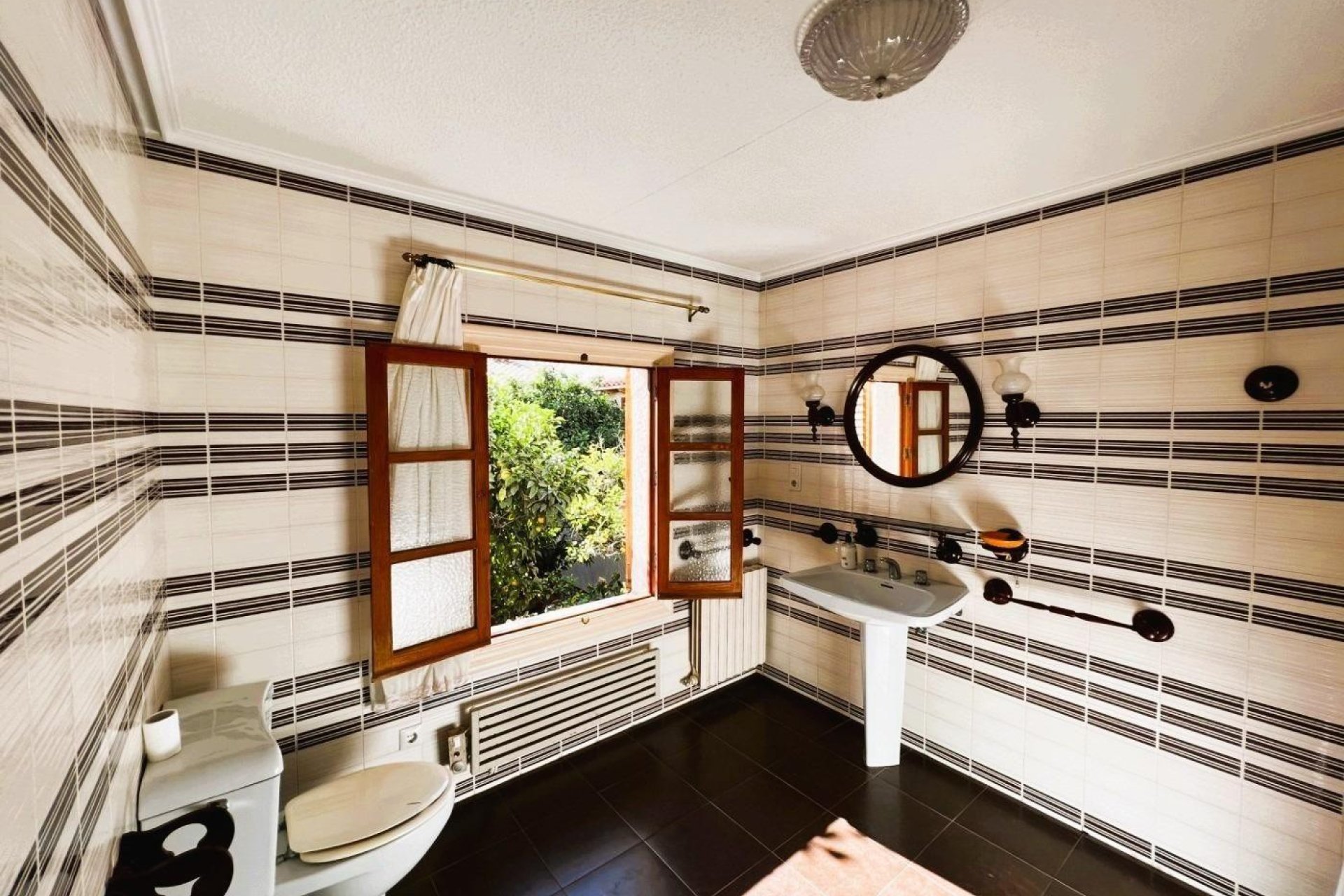 Odsprzedaż - Finca rústica - Novelda - SERRETA