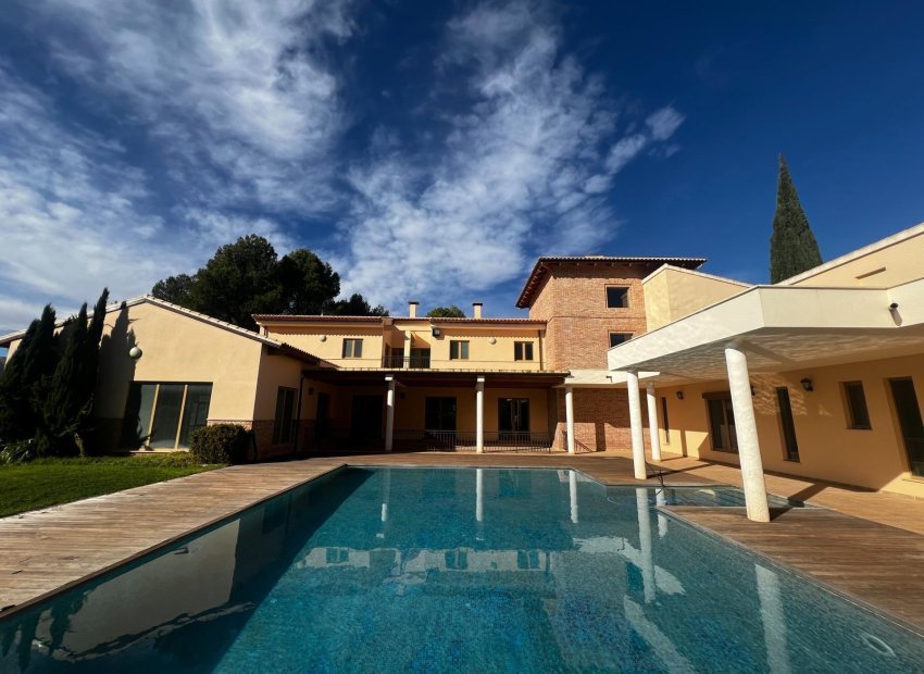 Odsprzedaż - Finca rústica - Penaguila