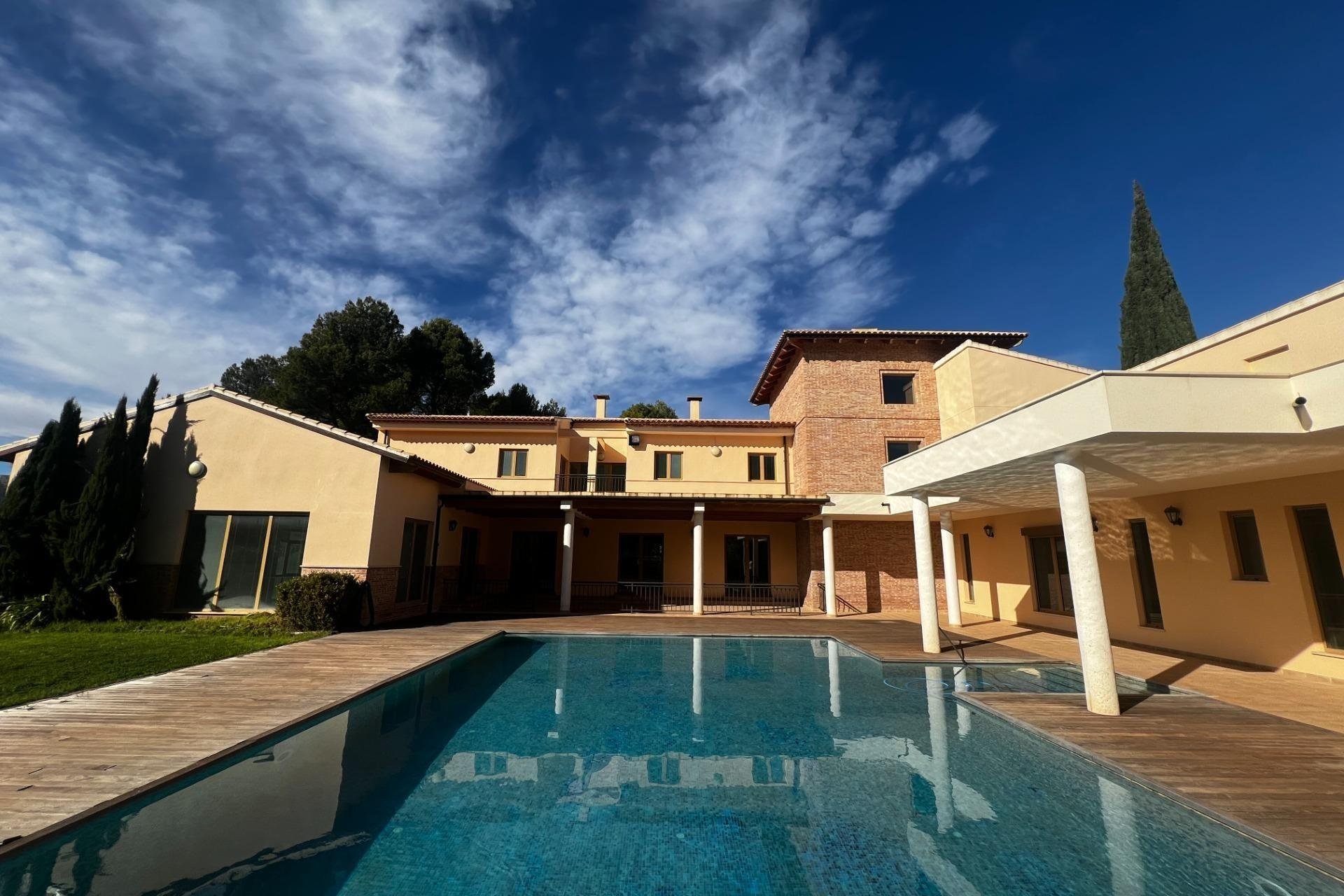 Odsprzedaż - Finca rústica - Penaguila