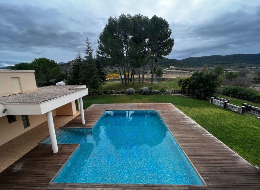 Odsprzedaż - Finca rústica - Penaguila