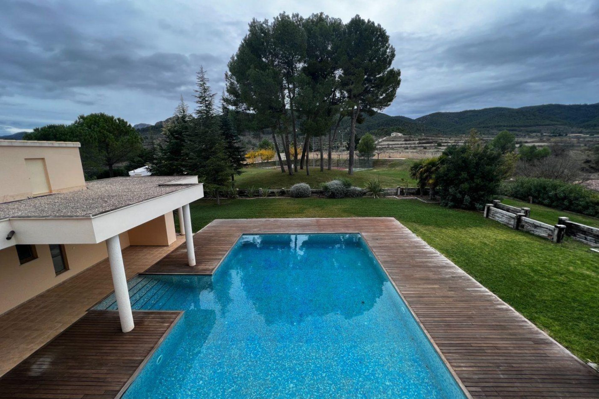 Odsprzedaż - Finca rústica - Penaguila