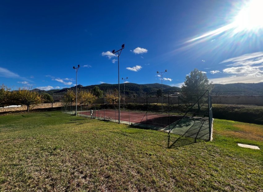 Odsprzedaż - Finca rústica - Penaguila