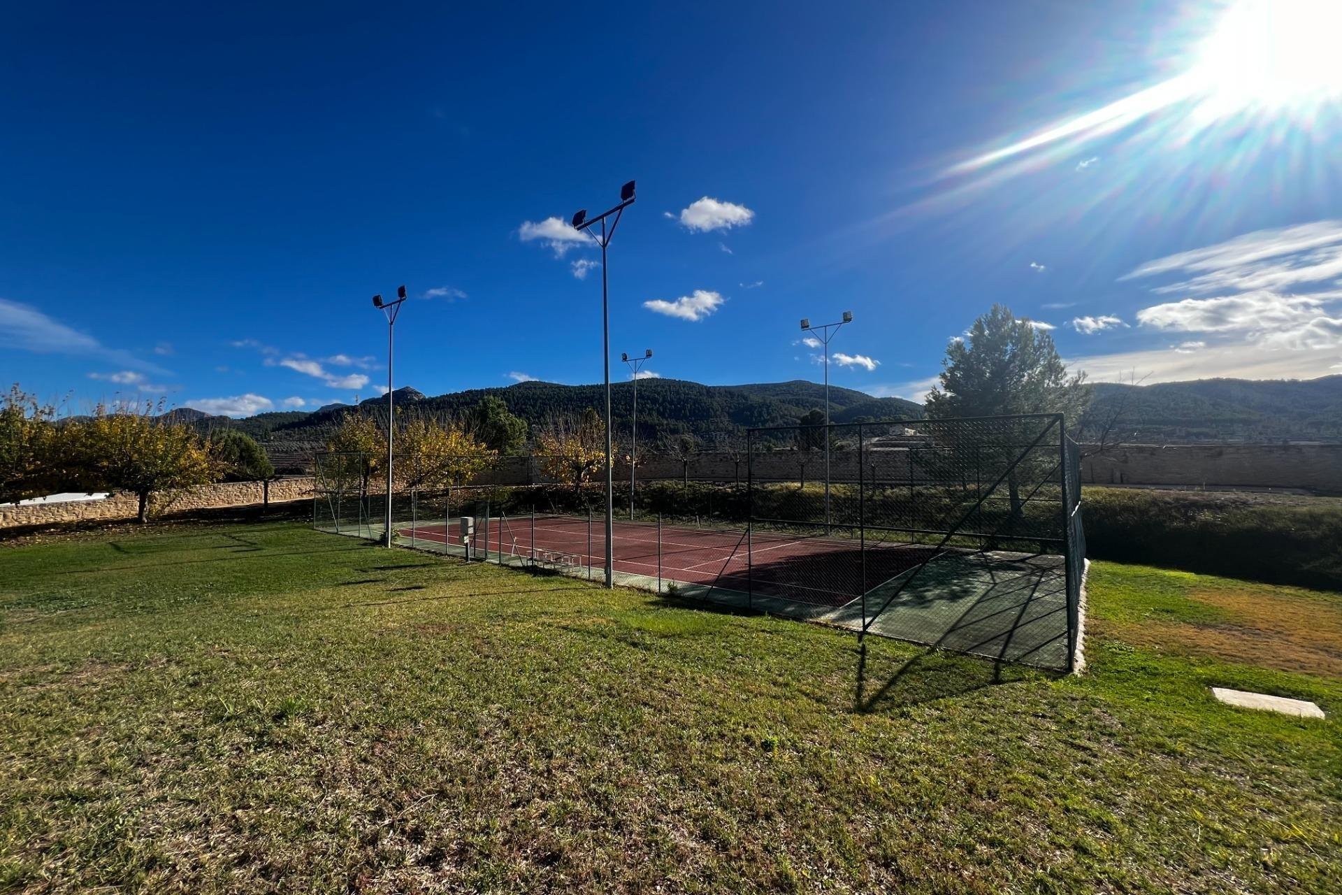 Odsprzedaż - Finca rústica - Penaguila