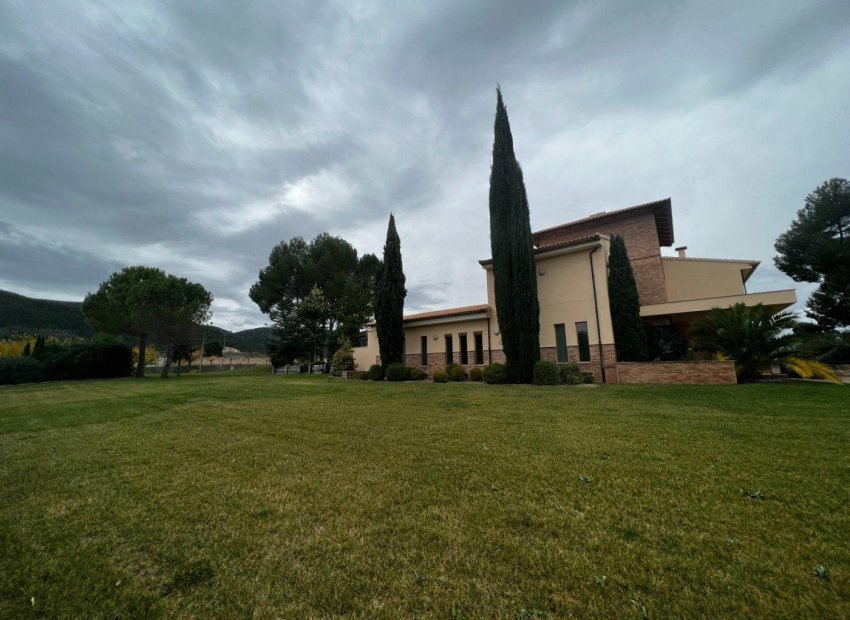 Odsprzedaż - Finca rústica - Penaguila