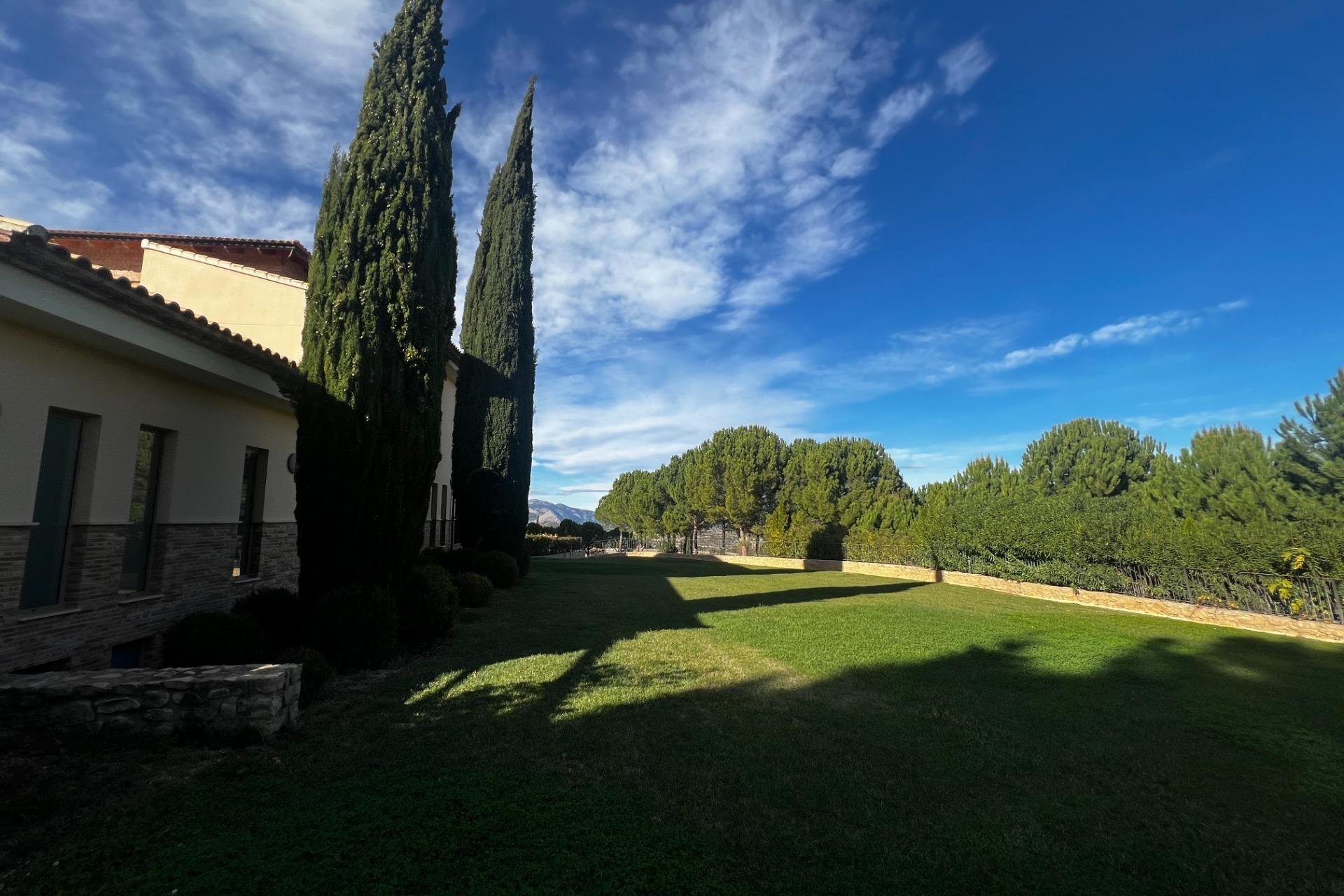 Odsprzedaż - Finca rústica - Penaguila