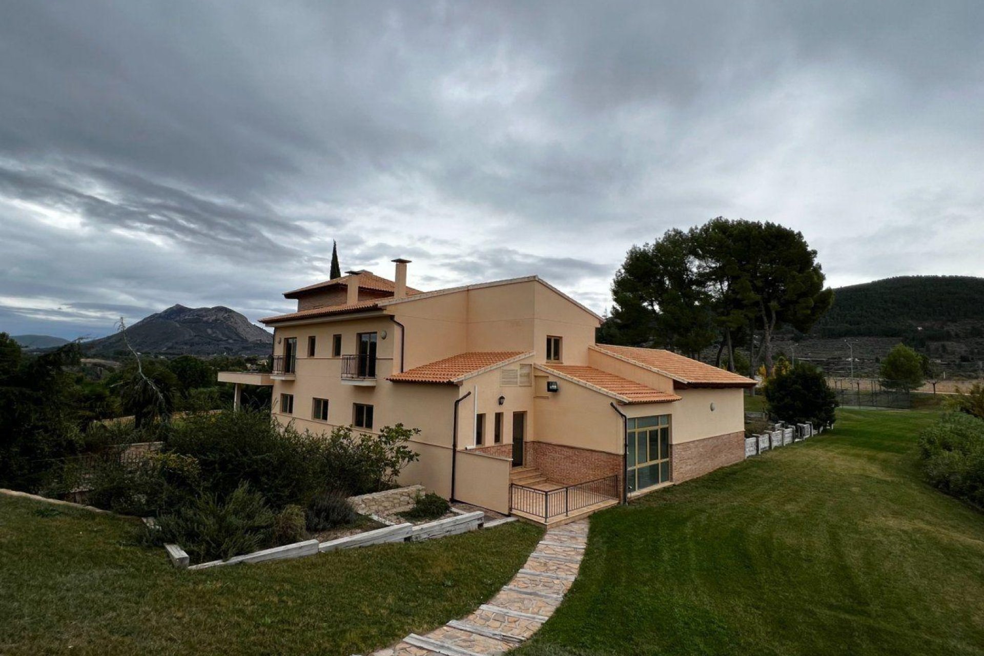 Odsprzedaż - Finca rústica - Penaguila