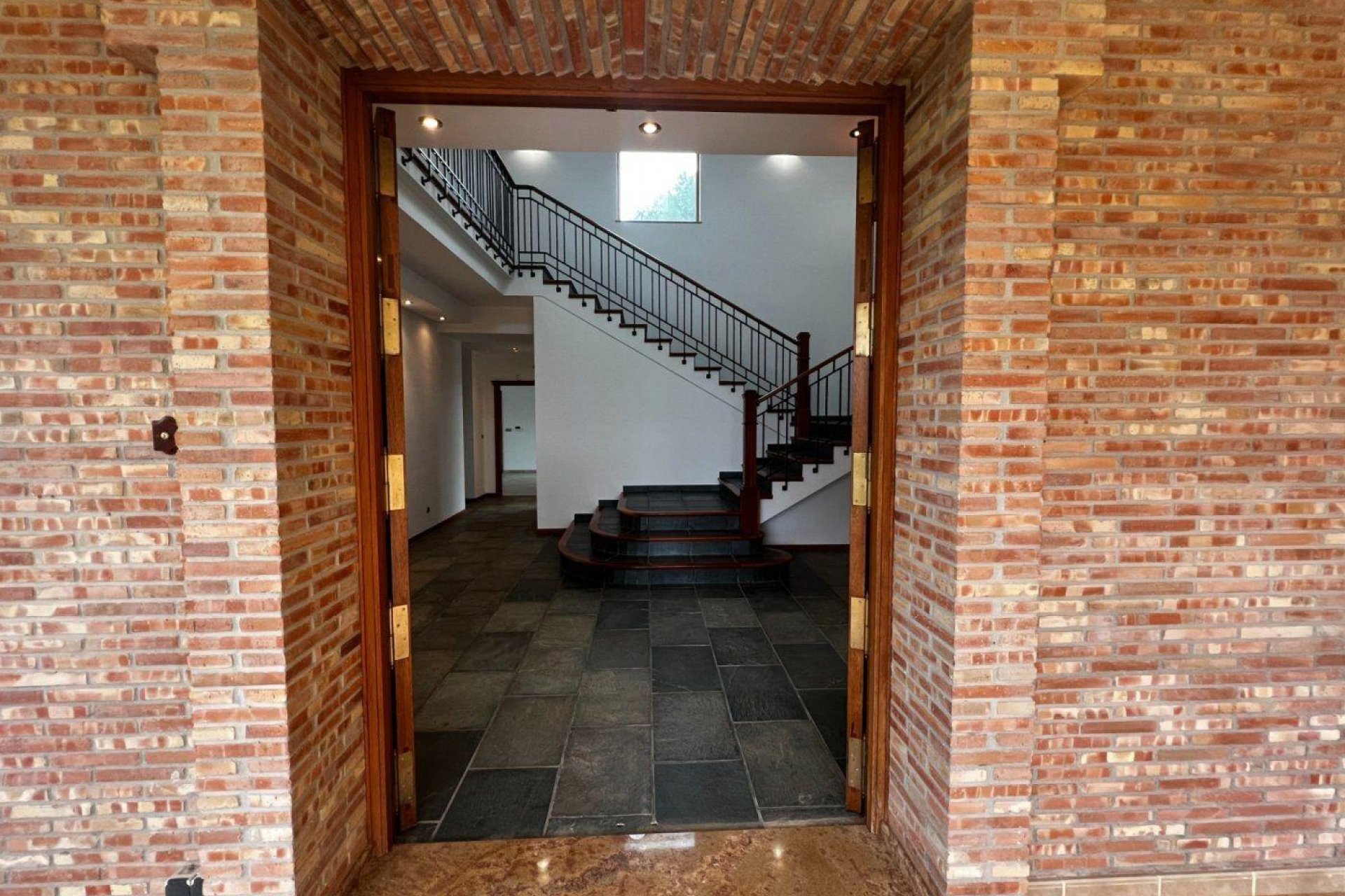 Odsprzedaż - Finca rústica - Penaguila