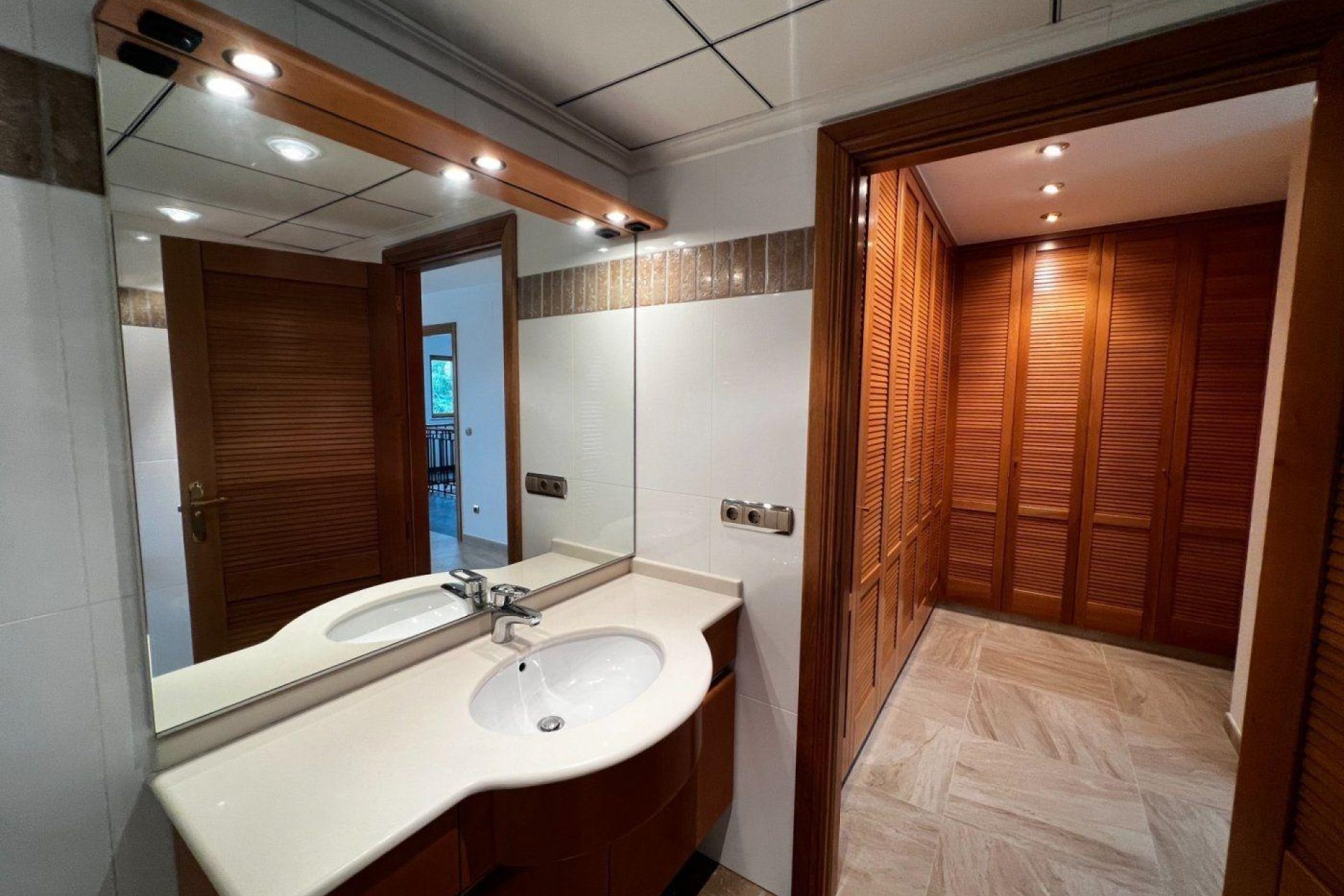 Odsprzedaż - Finca rústica - Penaguila