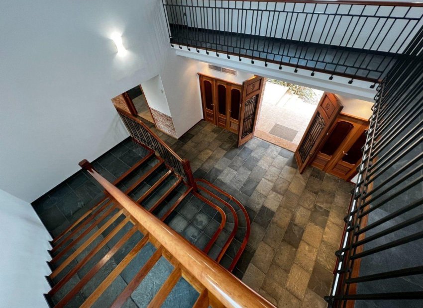 Odsprzedaż - Finca rústica - Penaguila