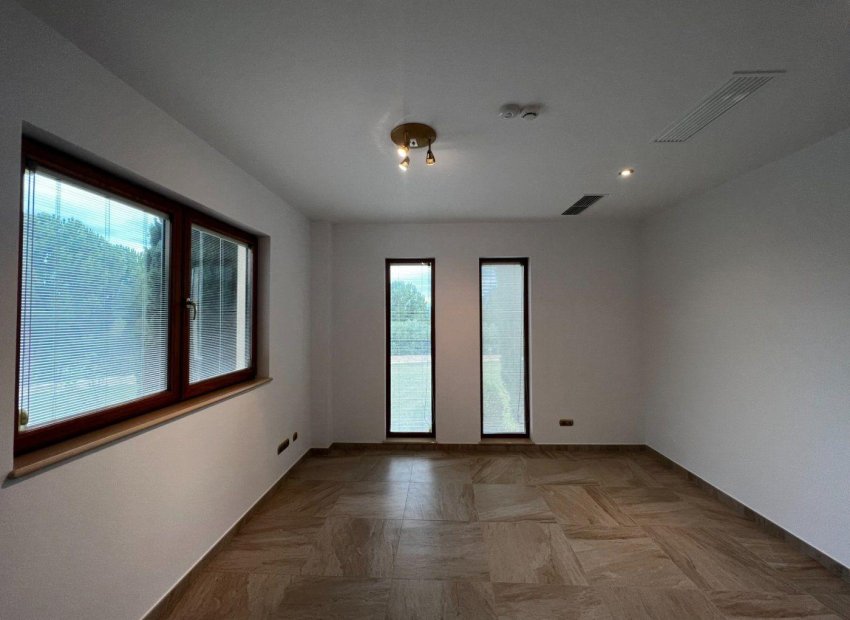 Odsprzedaż - Finca rústica - Penaguila