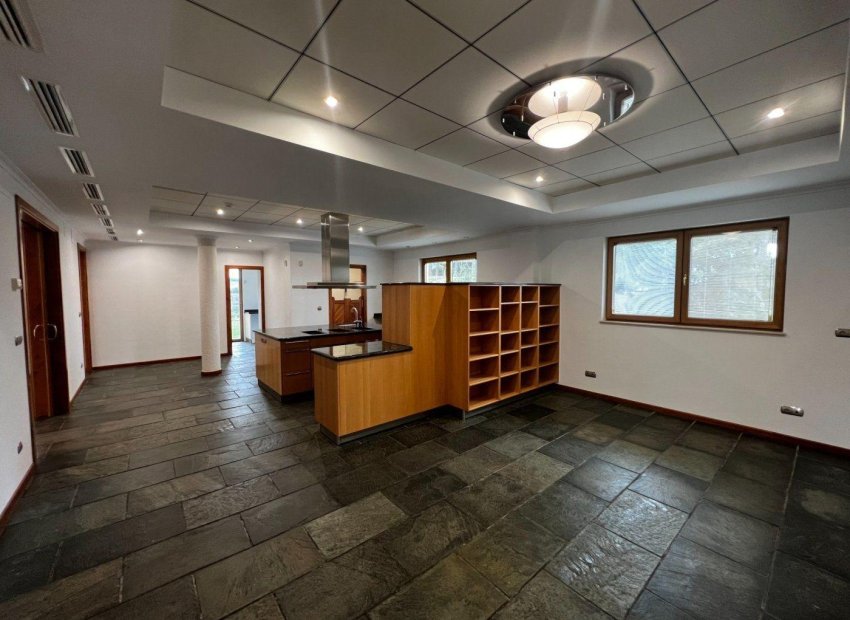 Odsprzedaż - Finca rústica - Penaguila