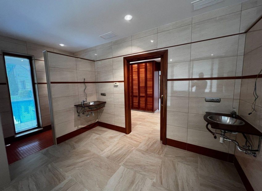 Odsprzedaż - Finca rústica - Penaguila