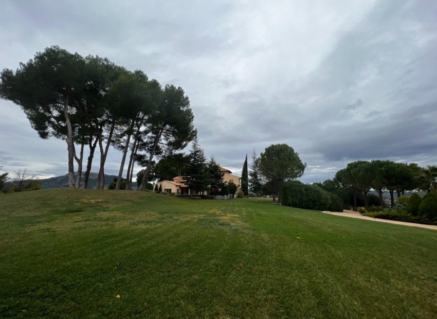 Odsprzedaż - Finca rústica - Penaguila